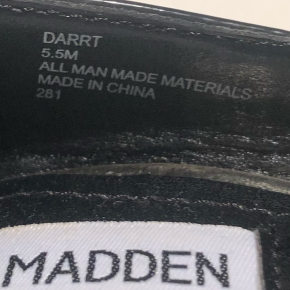 Steve Madden Darrt Black Patent Heels - Picture 5 of 5